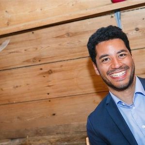 Meet your Posher, Raphael